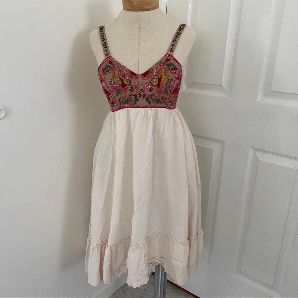 Embroidered dress! Handmade and hand embroidered